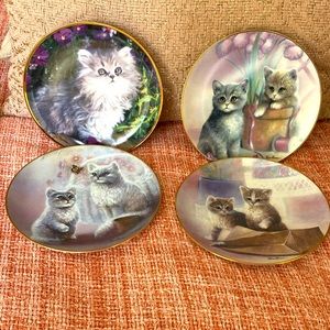 Four Franklin mint heirloom collection plate lot ~ 4 Plates ~ Kittens